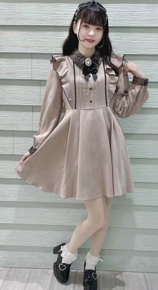 Rojita 小飛袖蕾絲地雷系量產型甜美粉黑 連衣裙