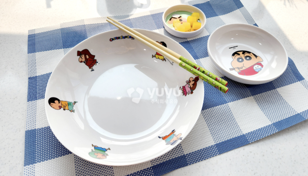 ❗️蠟筆小新❗️韓國正版 蠟筆小新 餐盤 餐具 家用餐盤 塑膠盤 造型餐盤