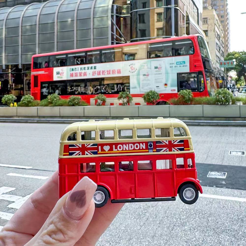 【新興玩具】 香港地系列 盒裝迷你懷舊紅色巴士 雙層巴士 倫敦巴士 公共小型巴士 合金回力巴士車 模型車 小汽車 小車車