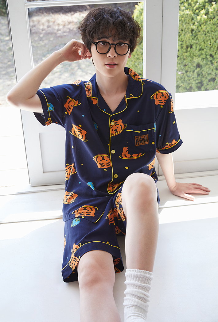 韓國🇰🇷 正版  無業老虎 MUZIK TIGER 무직타이거 薄款短袖睡衣套裝 深藍色