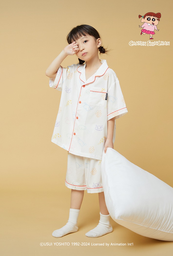 韓國🇰🇷 正版 蠟筆小新 角色印花 薄款短袖睡衣套裝 象牙白色