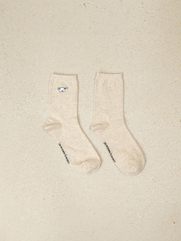 🇰🇷韓國大創 Daiso 正版 蠟筆小新 小白純色襪 卡通襪子 學生襪子 中筒襪 堆堆襪  中筒襪子 彩色襪子